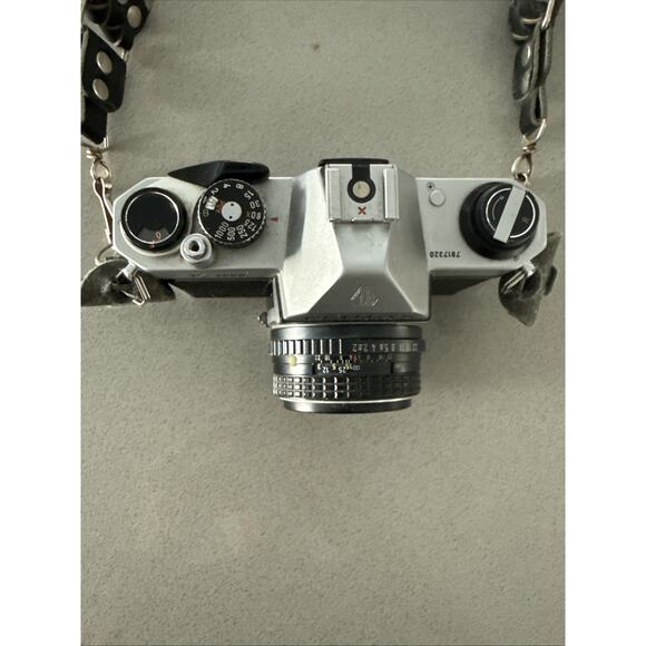 Asahi Pentax K1000 35mm Vintage SLR Film Camera W/ 55mm Lens, Other Lens & Case - Picture 2 of 14